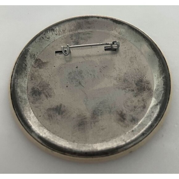 Vintage Harlem Globetrotters Pinback Button Basketball Retro Sports Memorabilia - Picture 3 of 3